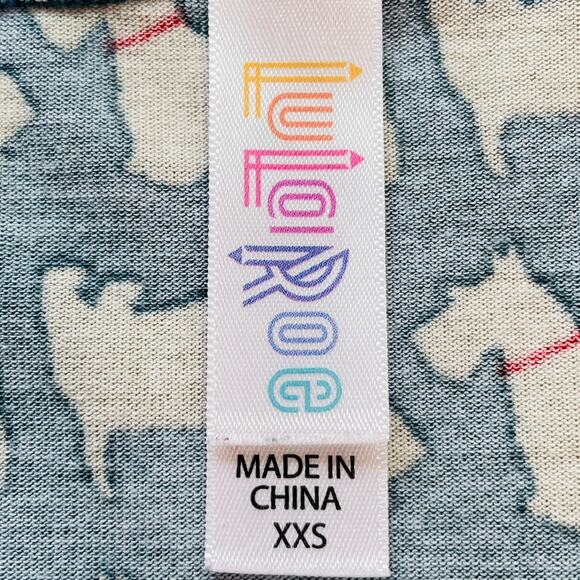 LULAROE Scottie Dog Short Sleeve Scoop Neck Hi-Lo Hem Knit Stretch Top XXS - Picture 10 of 11